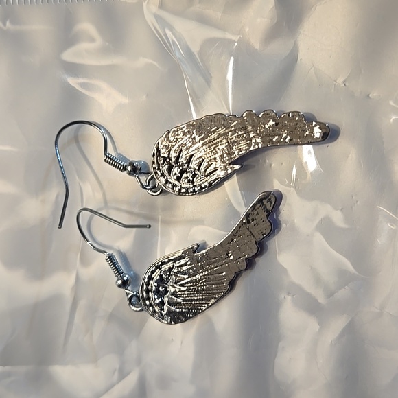 Angel Wings Rhinestone Alloy Earrings - purple - Picture 4 of 4